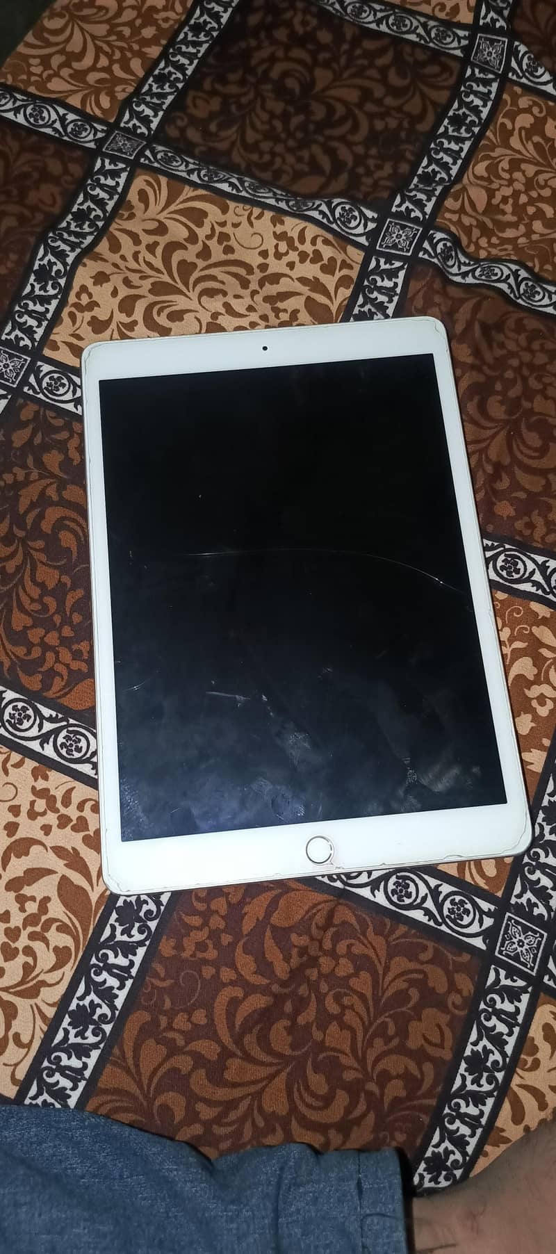 Ipad 8th Generation 1