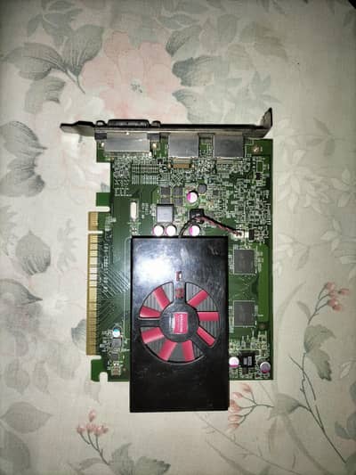 selling my Amd Radeon R7 450