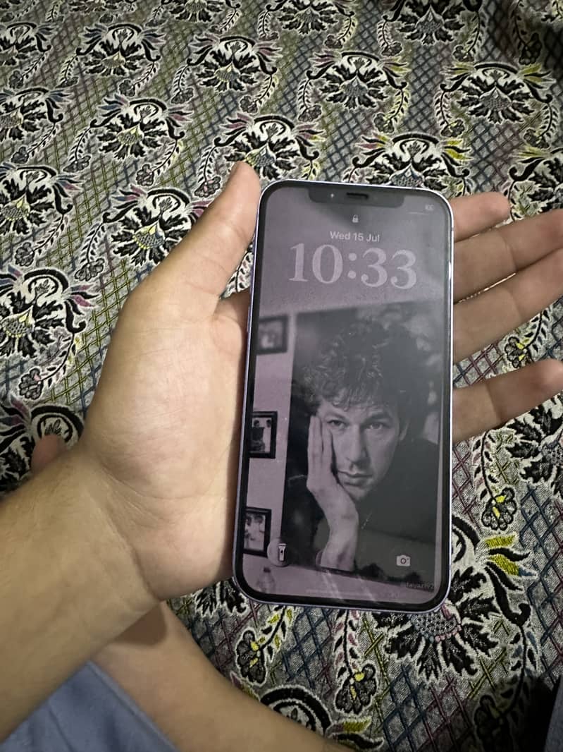 Apple iPhone 12 1