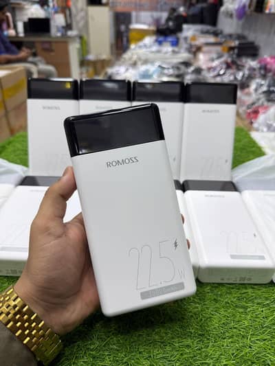 ROMOSS BRANDED NEW LOT ALL PES NEW 033 3198 793