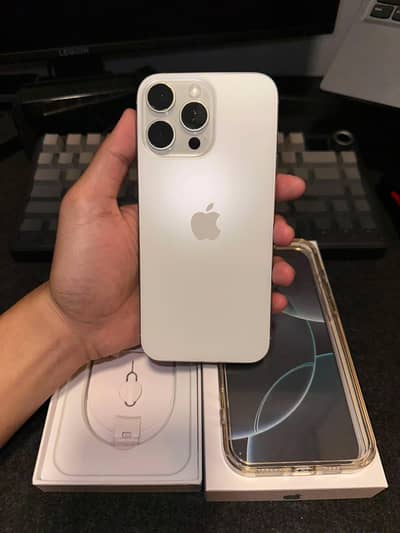 Apple iPhone 16 Pro Max