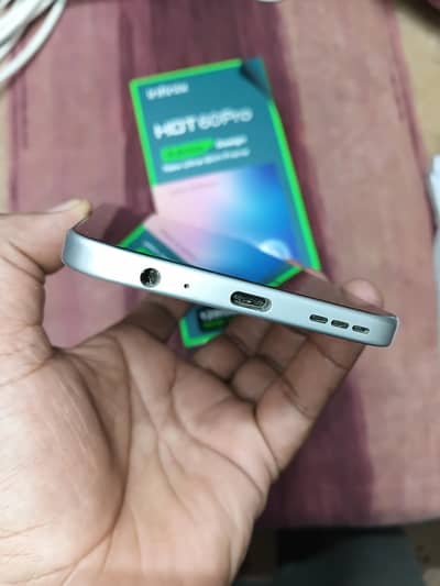 infinix hot 60 pro. 8/128    18 days use
