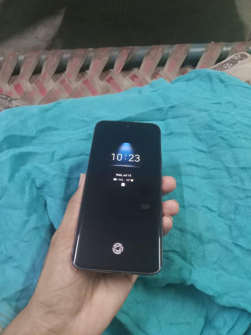 Tecno 40 pro plus 2