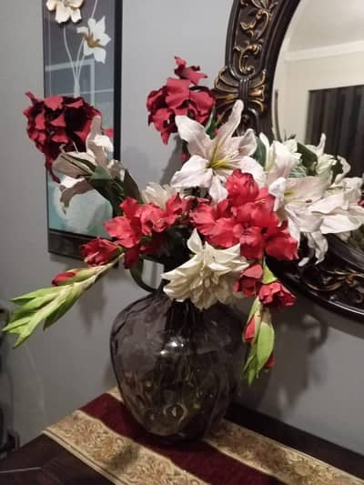 light brown big glass vase.