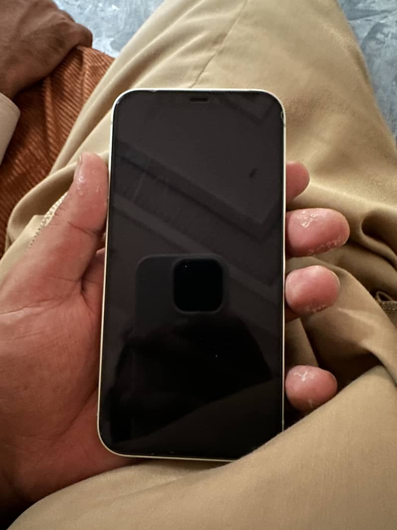 Iphone 12 sim working 4