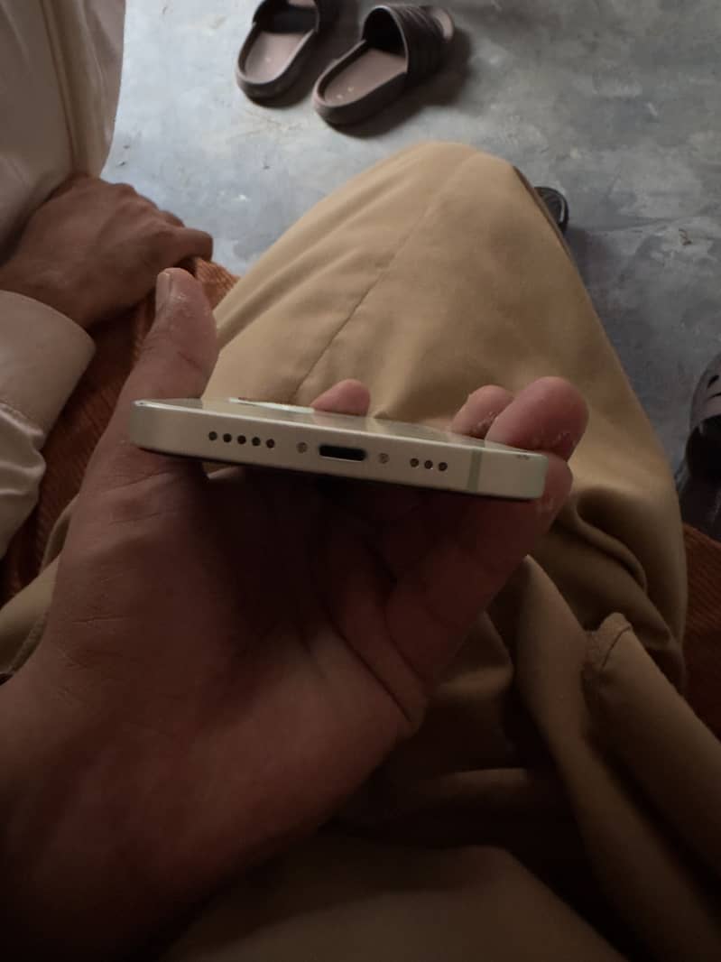 Iphone 12 sim working 1