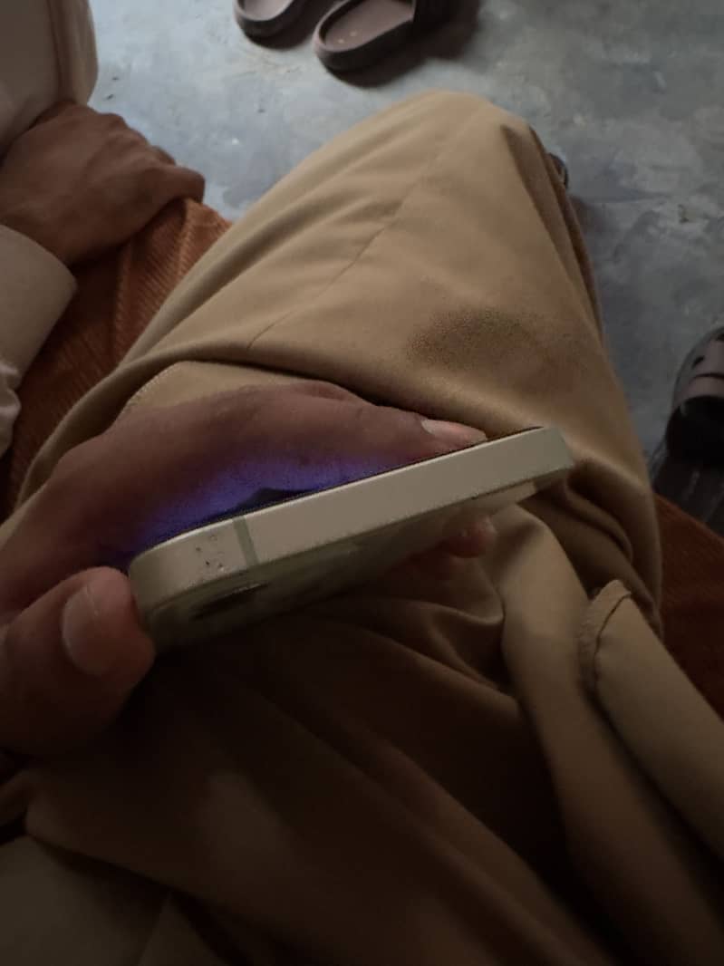 Iphone 12 sim working 2
