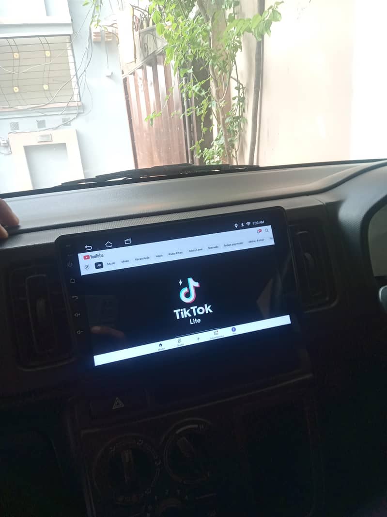 car android panel 0