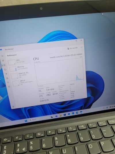 Lenovo IdeaPad MIIX 520 (a 12.2-inch 2-in-1 detachable tablet/laptop)