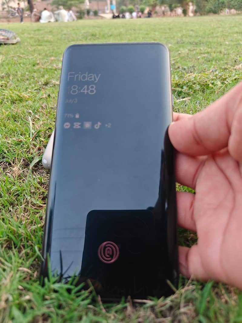 One Plus 7 Pro 7