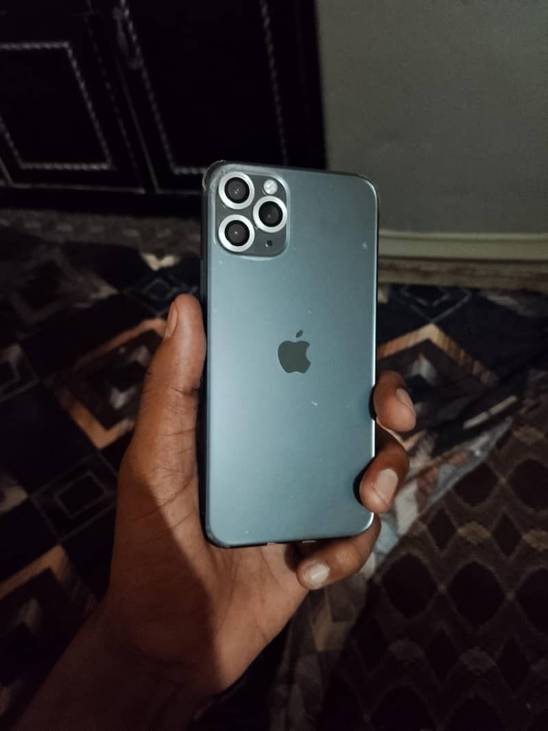 Apple iPhone 11 Pro 0