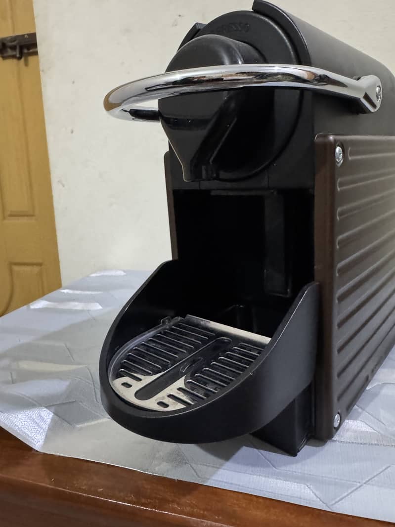 Coffee machine 18