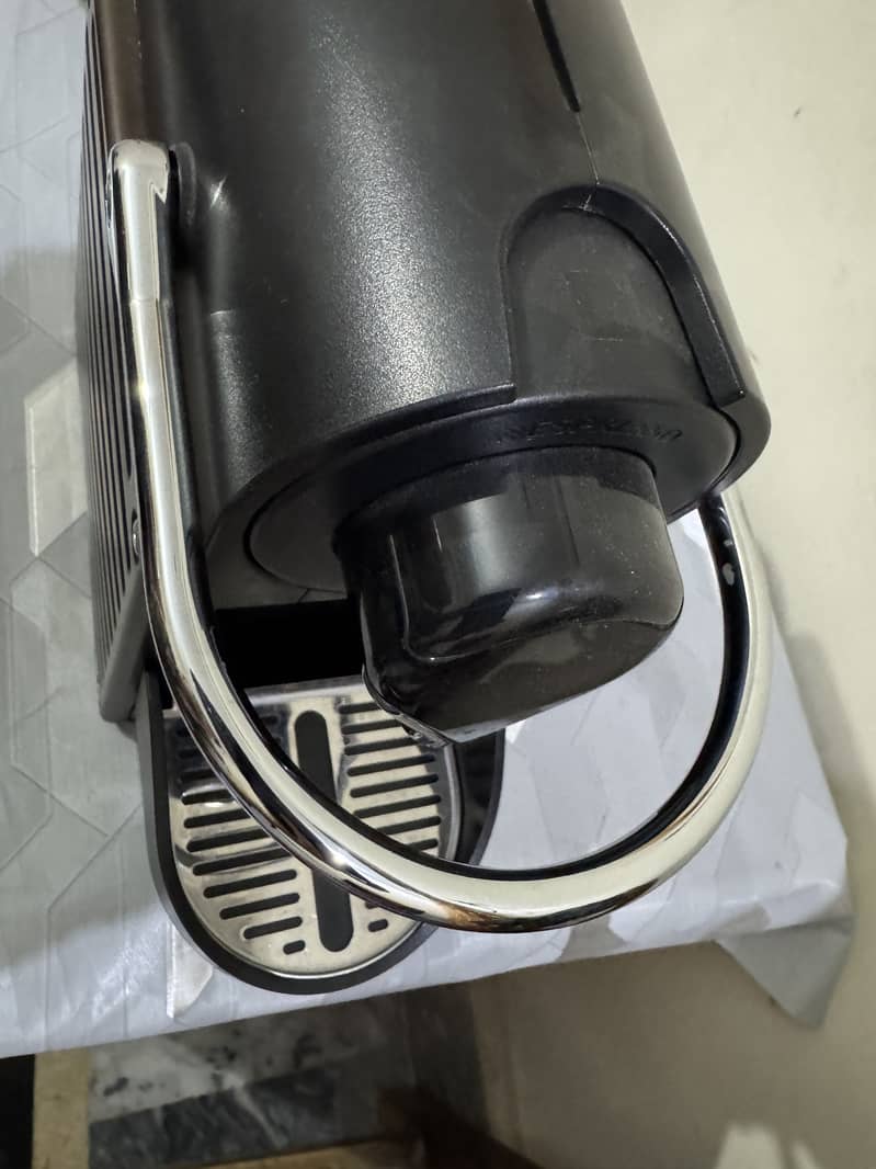 Coffee machine 25