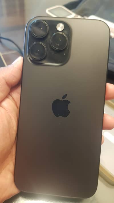 Apple iPhone 16 Pro Max