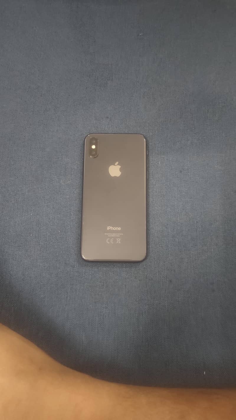 Apple iPhone X 5