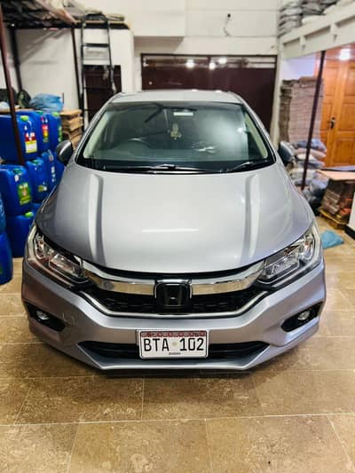 Honda Grace Hybrid 2017