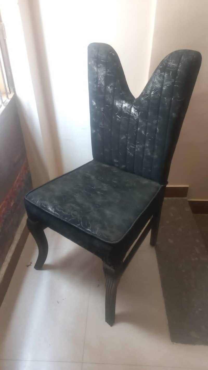 Dining Table for cell 1