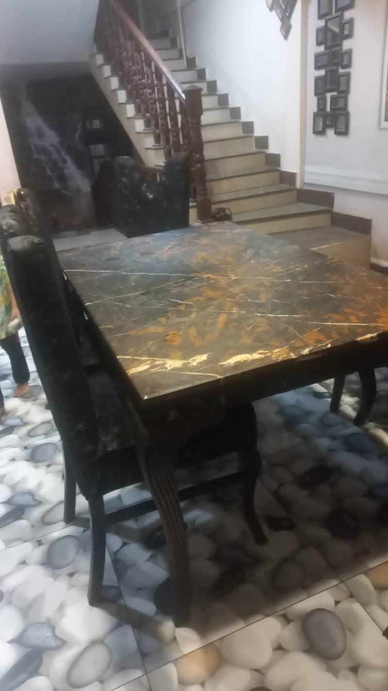 Dining Table for cell 2