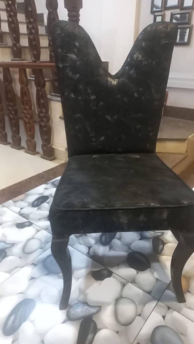 Dining Table for cell 3