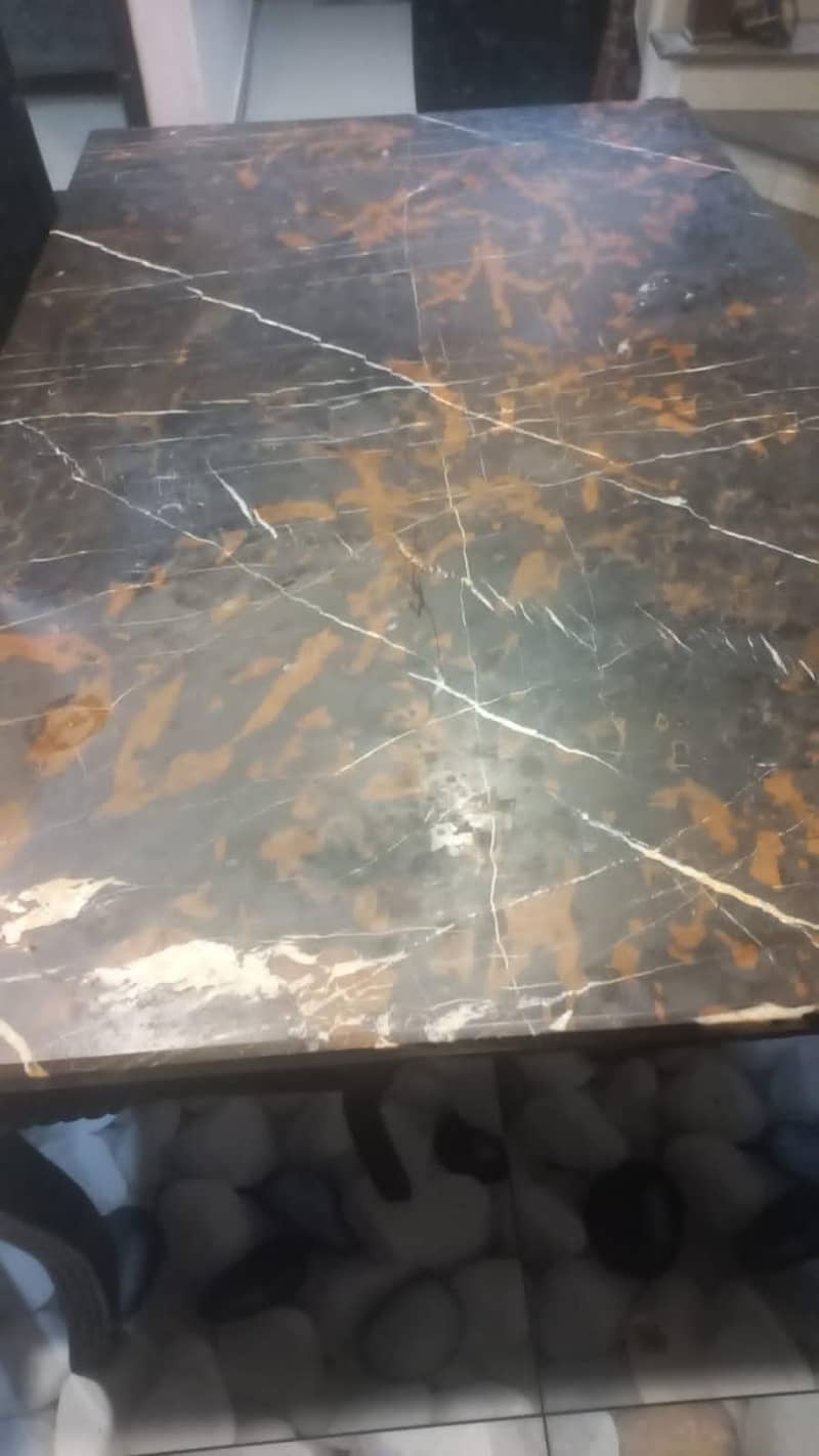 Dining Table for cell 4