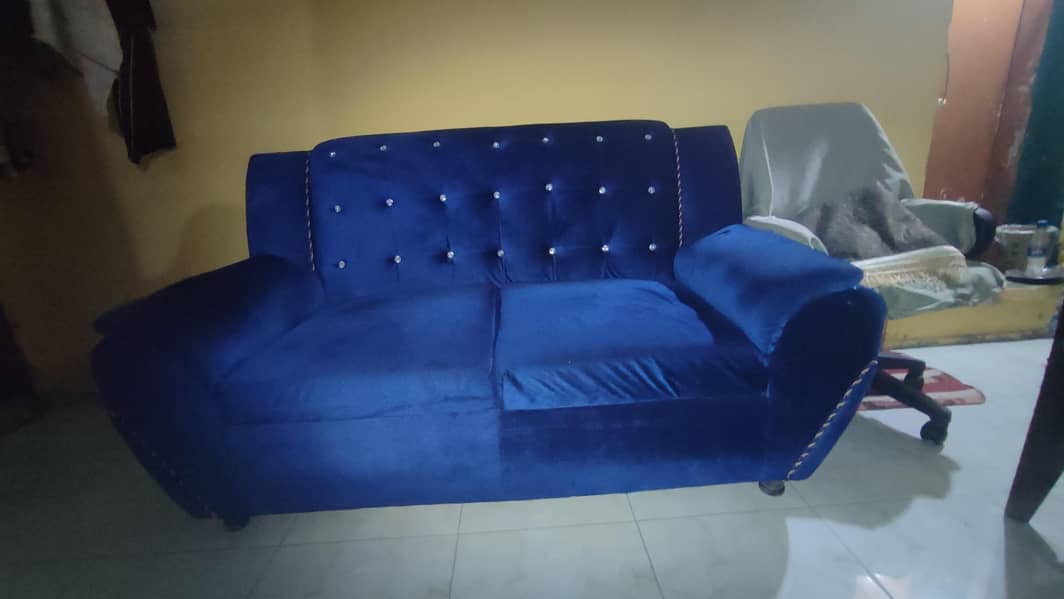 SOFA 2 SEATER 1