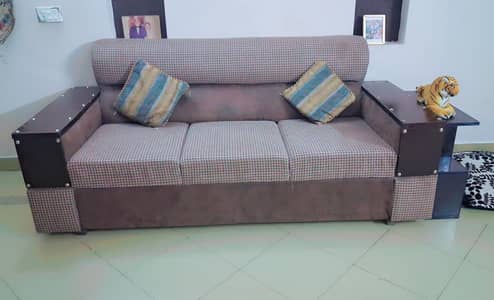 Solid Wooden Sofa Set (3+2+1 Seater) – Good Condition