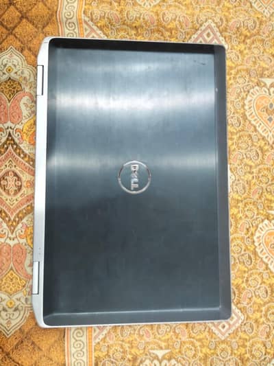 Dell laptop core i5 4 GB ram