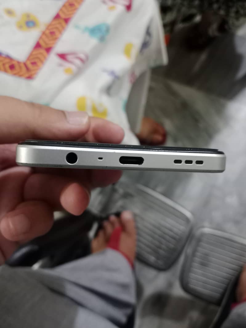 OPPO A3 9