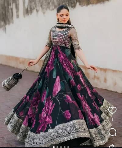 Iznik brand dress and negotiable (all the details are in description)