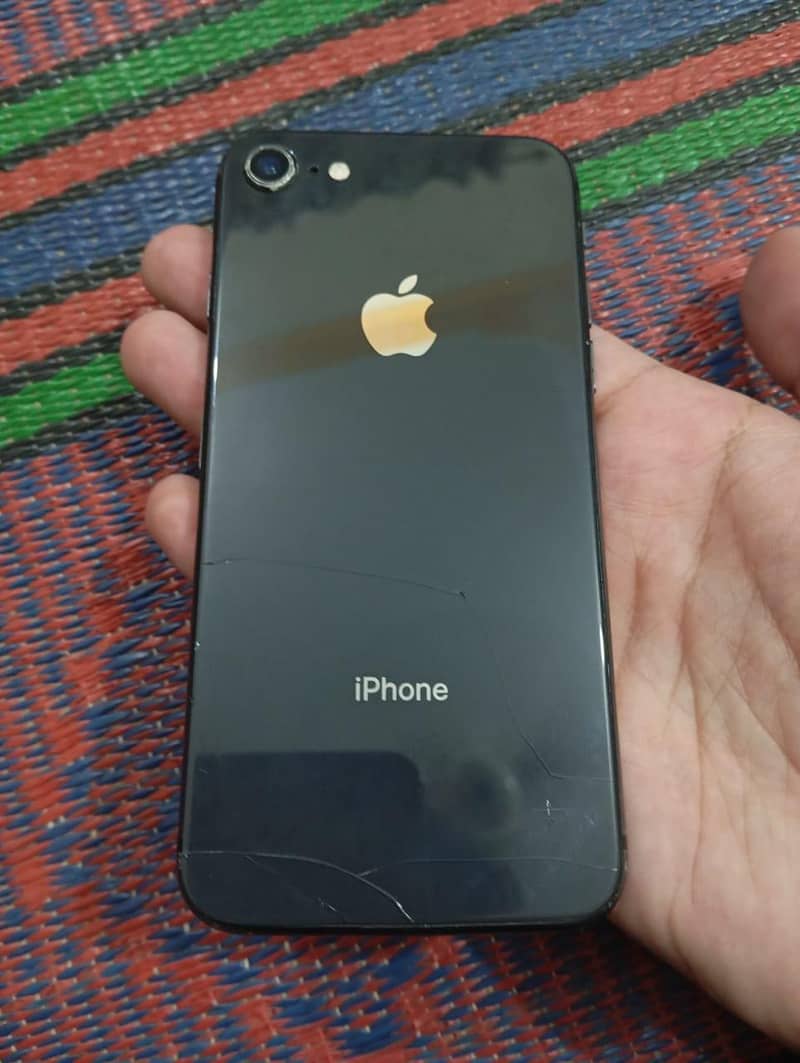 Apple iPhone 8 0