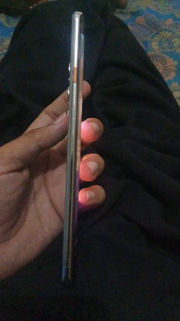 Tecno CAMON 40 Pro 2
