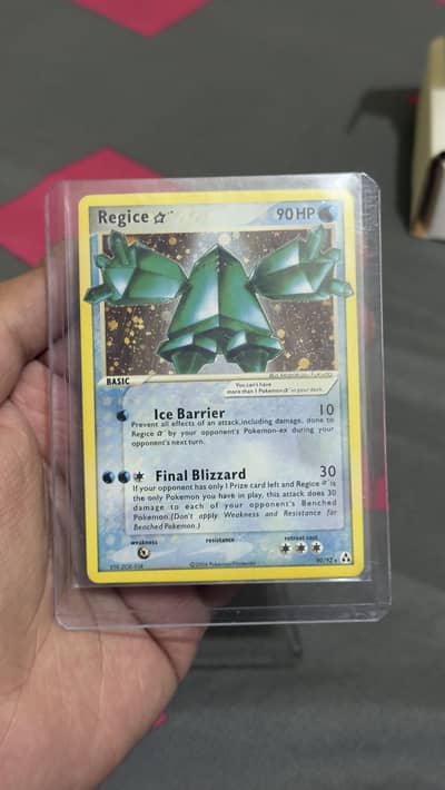 Regice Gold Star Pokemon Card
