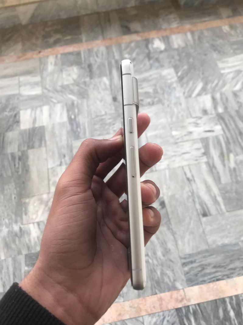 Google Pixel 7 3