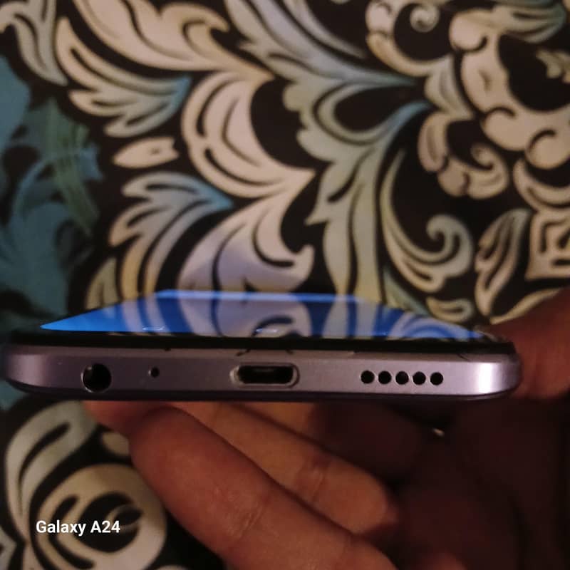 tecno spark8c 2