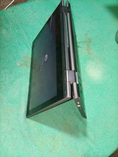 Lenovo 500e Chromebook Gen 2 | Touchscreen 2-in-1 | Intel Celeron | 4