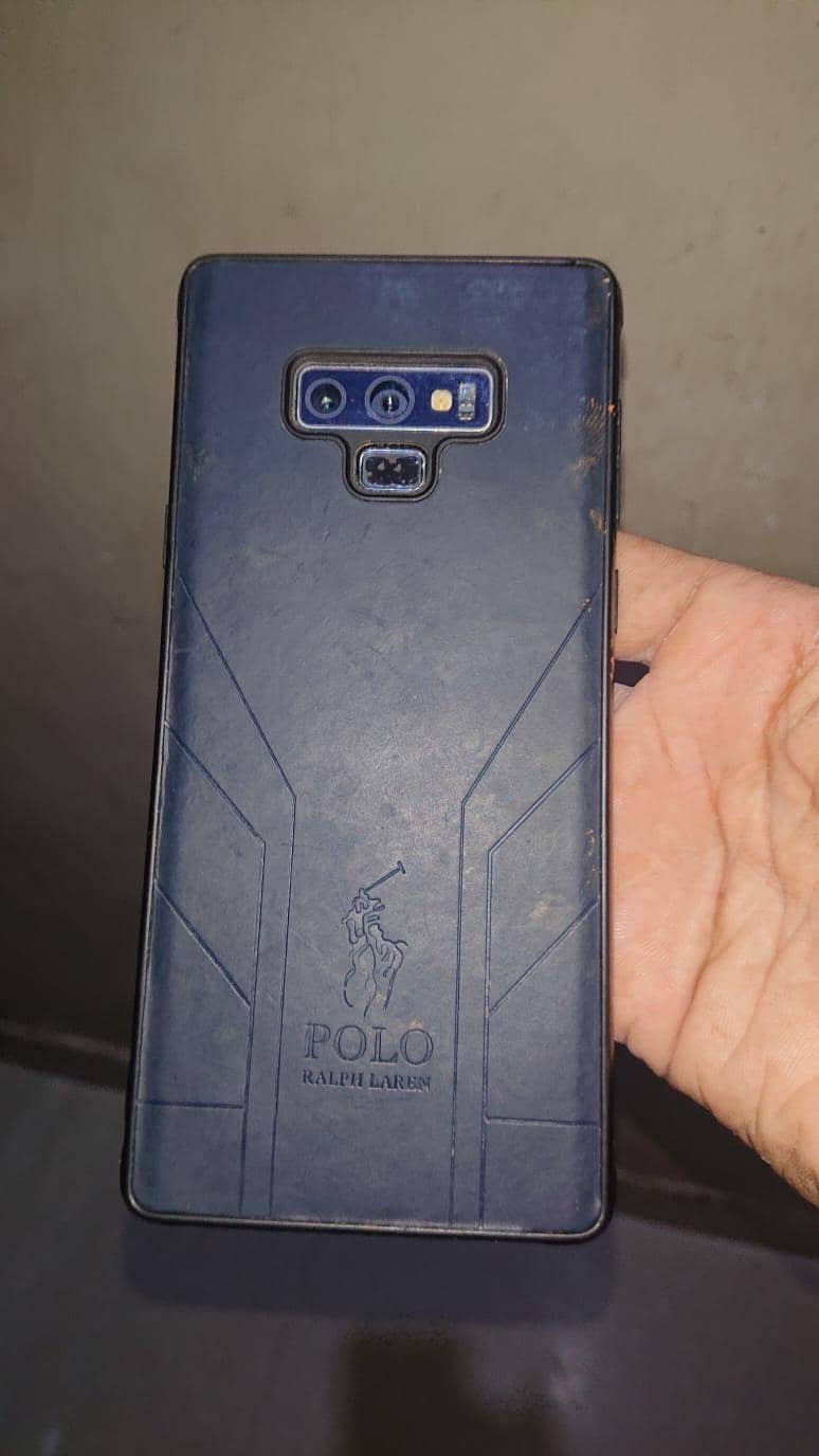 Samsung Mobile Note 9 6