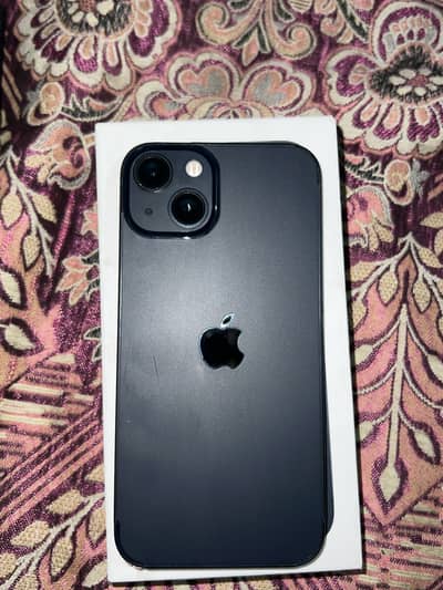 Apple iPhone 13