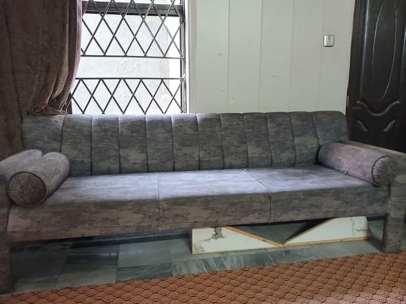 4 seater  4 seater 2 sofas 1