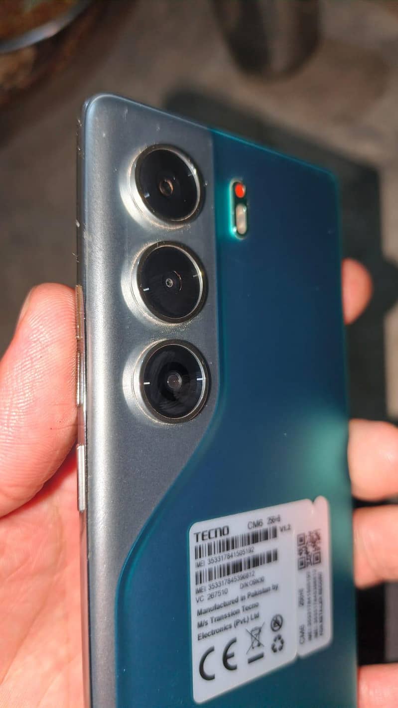 Tecno CAMON 40 Pro 2
