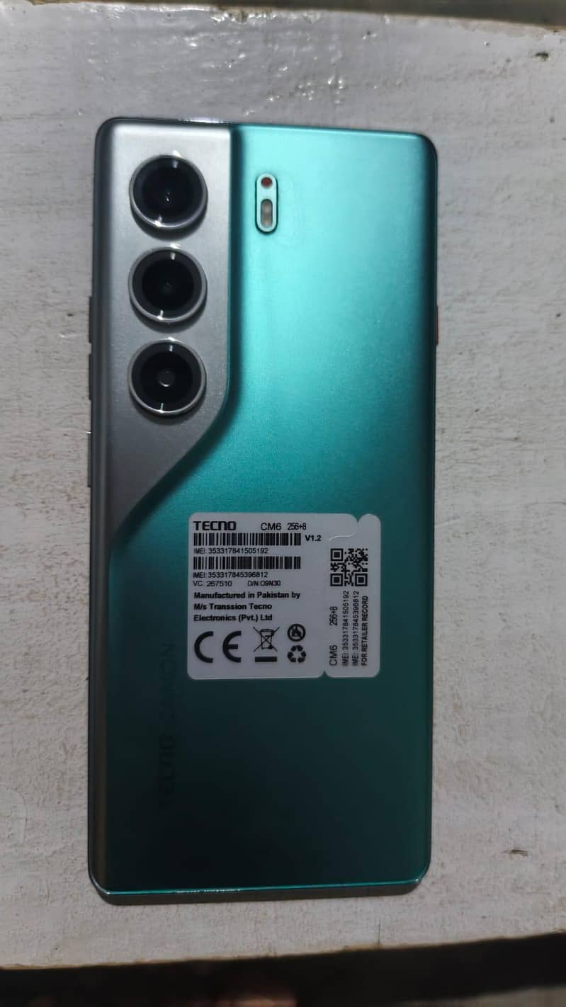 Tecno CAMON 40 Pro 3