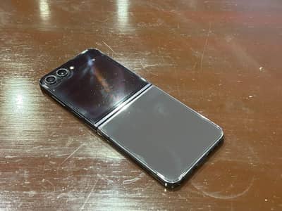 Samsung Mobile Z Flip 5 512GB PTA Approved