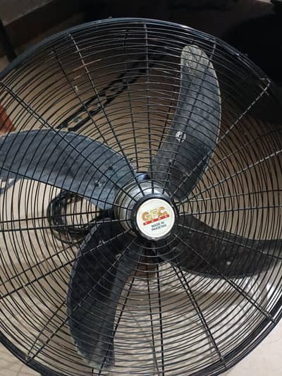 Bracket Fan/Wall Mount Fan