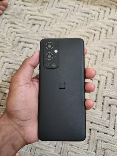One Plus 9 Pro 5g