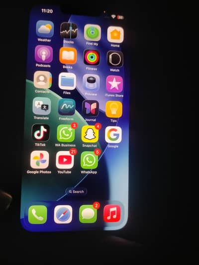 Apple iPhone 13