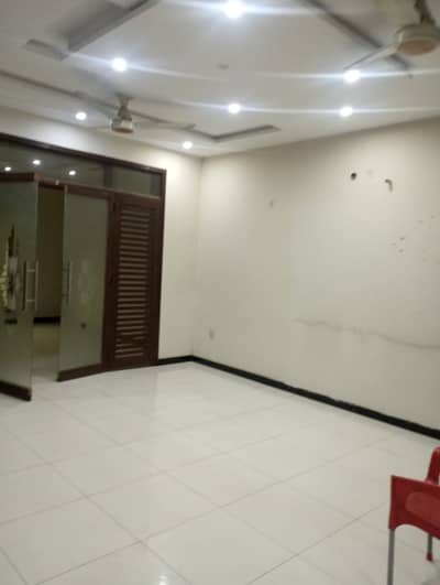 10 MARLA LOWER PORTION FOR RENT WITH OUT GAS