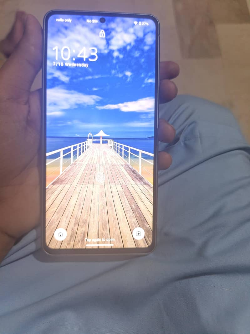Sharp Aquos R7 5