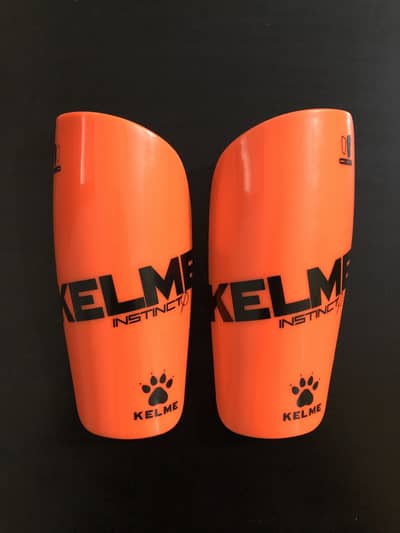 Kelme New Shin Pads for Adults