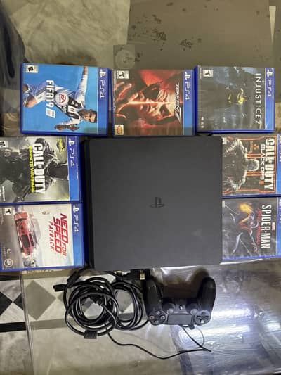PS4 for sale in good condition Playstation 4