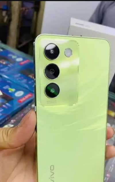 Vivo Y100