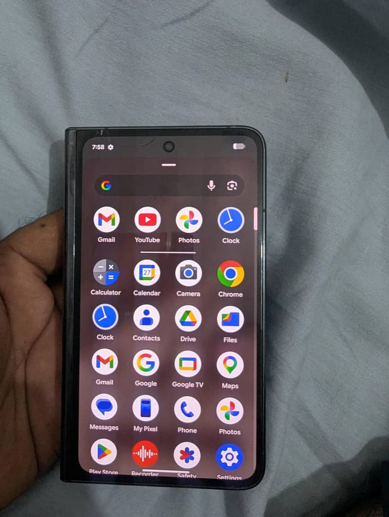 Google pixel fold 4
